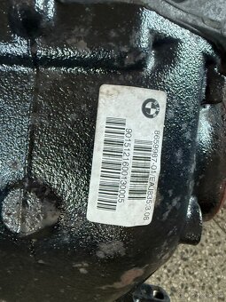 M-Performance samosvor BMW F22 - 2