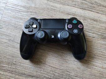 PlayStation 4 Slim 500GB - 2