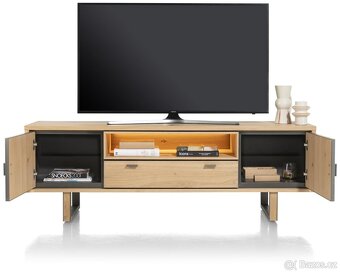 Nabízím designovou vyšší komodu Halmstad, která perfektně ko - 2