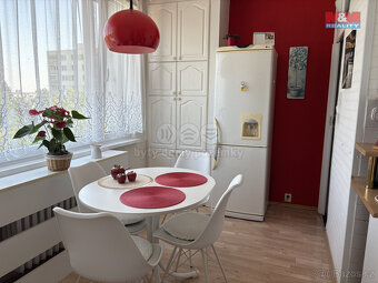 Prodej bytu 3+1, 86 m², Přelouč, ul. náměstí 17. listopadu - 2