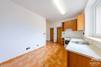 Pronájem bytu 1+1, 37 m², cihlový dům, Staré Město u Uherské - 2