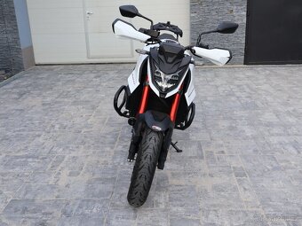 Honda CB 750 HORNET, rv.2023 68kW, 1.Majitel, Původ ČR - 2
