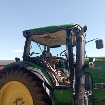 John Deere 6150R - 2