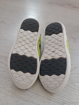 Dětské sportovní boty Lotto vel. 29 - 2