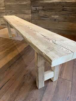 Dřevěná lavička - 2