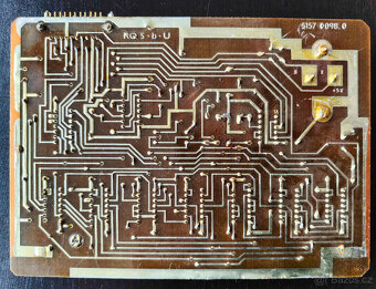 Stará karta zlacené konektory a patice - 2