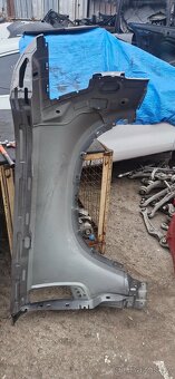 Levy predni blatnik land rover defender - 2