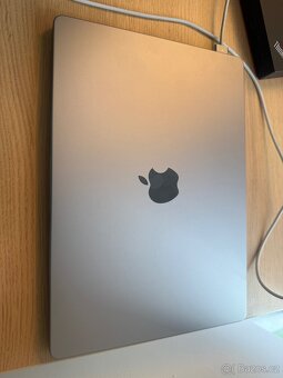 Apple MacBook Pro 14" / M2 Max / 32GB/ 1TB / vesmírně šedý - 2