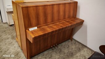 Prodám krásné pianino PETROF - 2