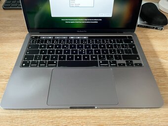 MacBook Pro 13” M1 (2020) – 16 GB RAM / 512 GB SSD / Touch B - 2