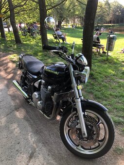 Kawasaki Zephyr 1100 - 2