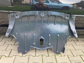 Bmw X5 e70,Kryt pod motor-Nový - 2