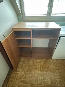 Menší skříň - 2