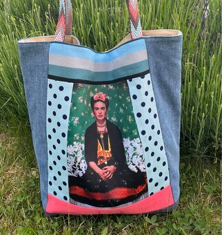 Velká kabela Frida Kahlo - 2