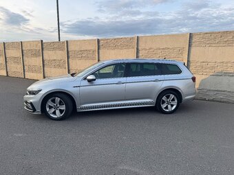 Volkswagen Passat R-LINE R.V. 2020 2.0TDI DSG FUllLED - 2