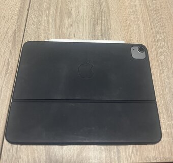 iPad Air (5th generation)+Apple Pencil+Apple Smart Keyboard - 2
