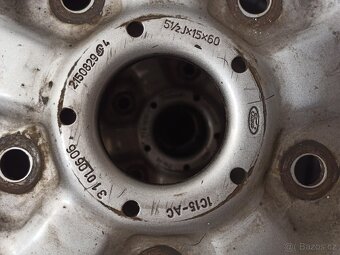 Prodej set pneumatiky Michelin Agilis a disky Ford Transit - 2