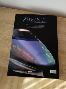 Kniha Železnice od parních lokomotiv k vlakům - 2