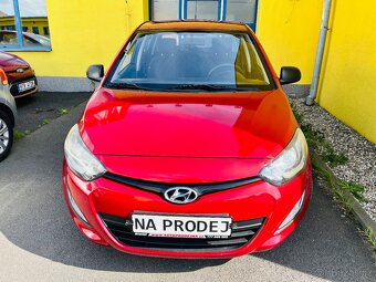 HYUNDAI i 20 1.2 i BENZÍN NAJETO JEN 99 TIS KM - 2