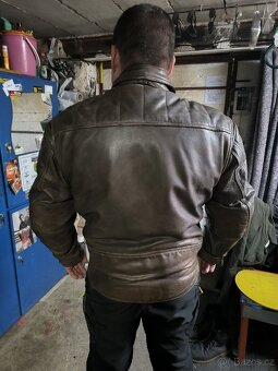 Moto bunda z buvolí kůže p.c. 20 tisíc - 2