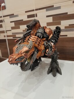 ROBOTO-SAURUS 2v1 - 2
