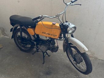 Jawa 50 model 23 - mustang - 2