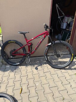 Trek Remedy 7 - 2