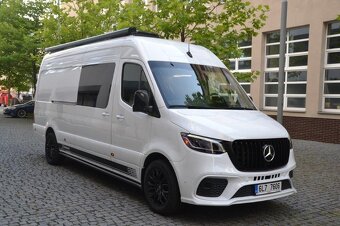 Mercedes-Benz Sprinter 319 Camper Family - 2