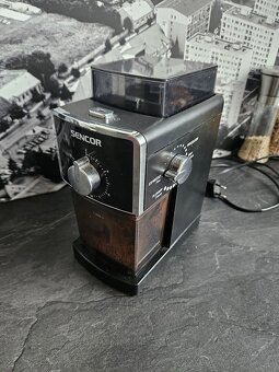 Elektrický mlýnek na kávu Sencor SCG 5050BK - 2