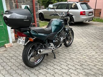 Yamaha XJ 600N - 2