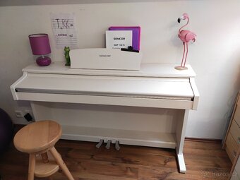 Digitální piáno - 2