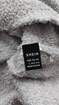 Dámské svetry L, XL - 2