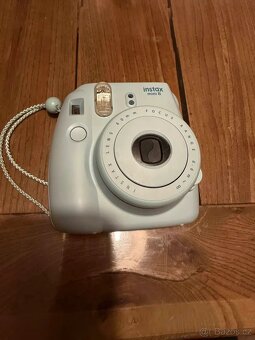 Instax mini 8 + doplňky, 5 fotek - 2