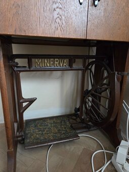 Šicí stroj Minerva - 2