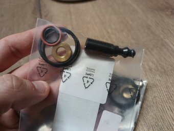 Těsnění na vstřiky - 2