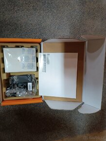 Aruba 1430 5-port switch - 2