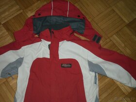 DĚTSKÁ ZIMNÍ BUNDA - 2