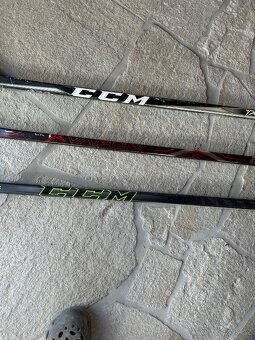 Hokejky (Bauer,ccm) - 2