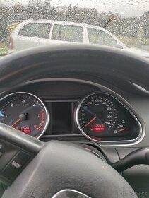 Prodám (vyměním)Audi Q7 3.0 TDI 171 kW - 2