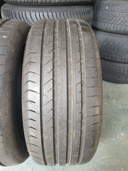 2xletní pneu 205/45/17. - 2