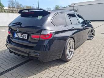 BMW F31 330D LCI 190kW 8st Automat Tovární M Paket - 2