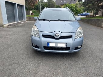 Toyota Corolla VERSO 2.2 TDI(100 KW), nová STK - 2