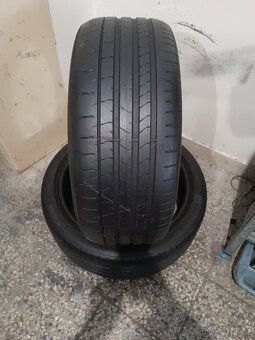 Letní pneu 255/40/21 Pirelli P Zero - 2