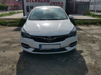 Opel Astra kombi, 1.5 CDTi, 77kw, klimatizace, park.kamera - 2