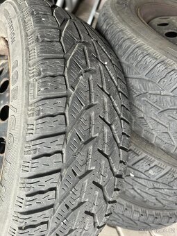 Zimní pneumatiky 195/60 R15 / disky 4108 6JX15H2 ET 52.5 - 2