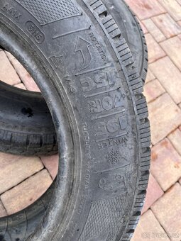 Pneu 195 70R 15C - 2