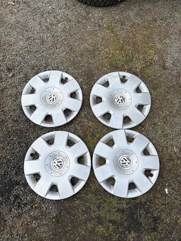 Poklice VW 6Q0.601.147 P - 2