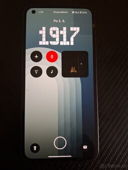 Nothing phone 1 Perfektní stav | 12 GB RAM / 256 GB úložiště - 2
