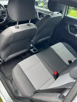 Škoda Fabia II 1.2 TSI, 63 kW, r.v. 2012 – 99 500 km - 2