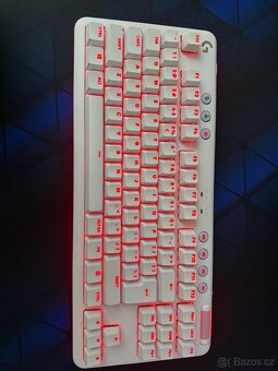 herní klávesnici Logitech G715 - 2